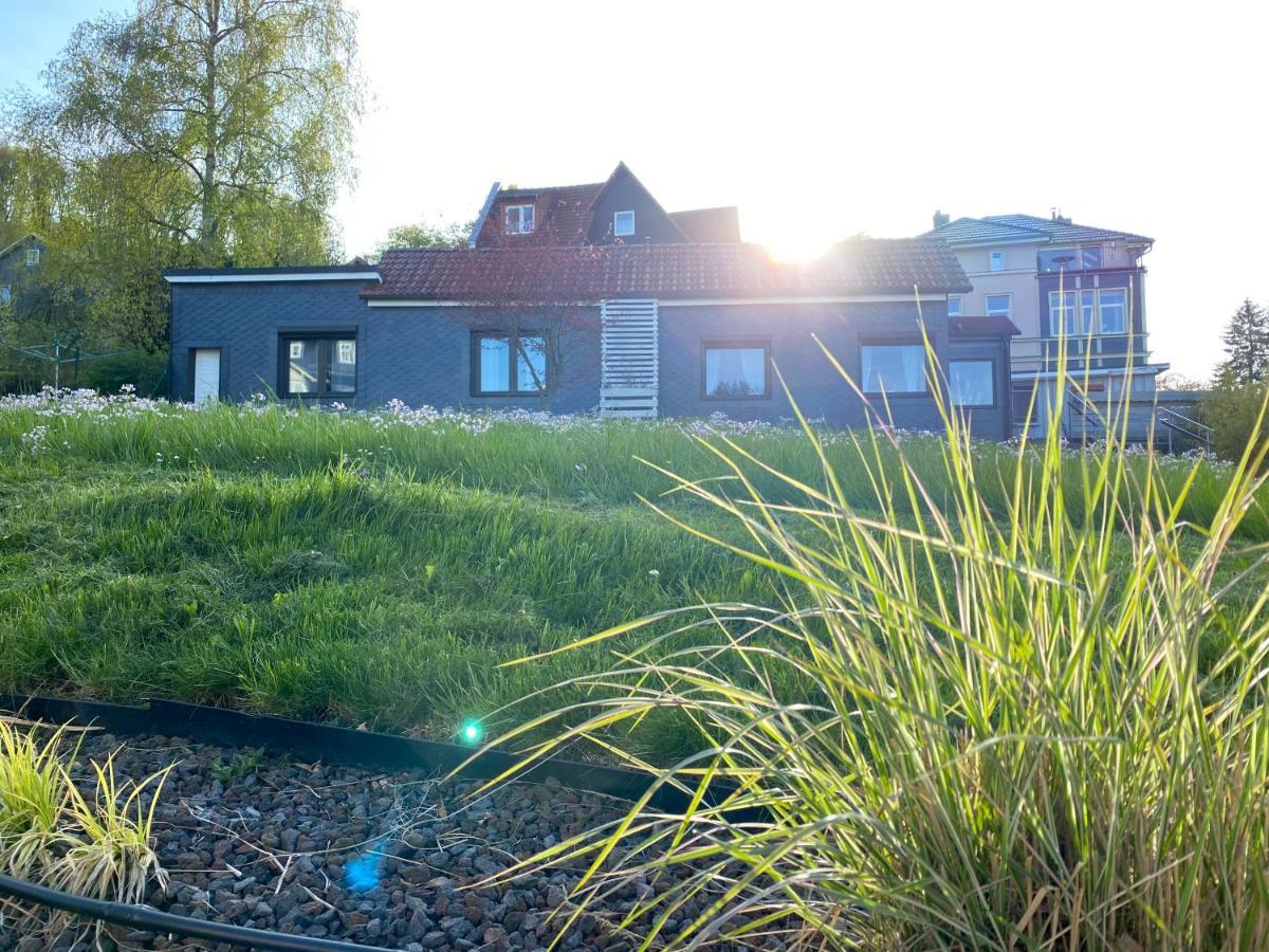 Ferienhaeuschen Gartenblick フリードリッヒローダ エクステリア 写真